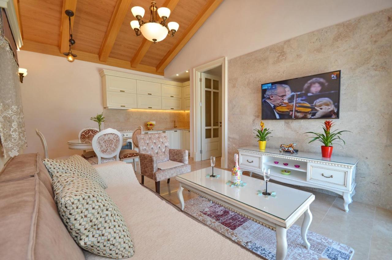 Leut Stone Residence Tivat Bagian luar foto