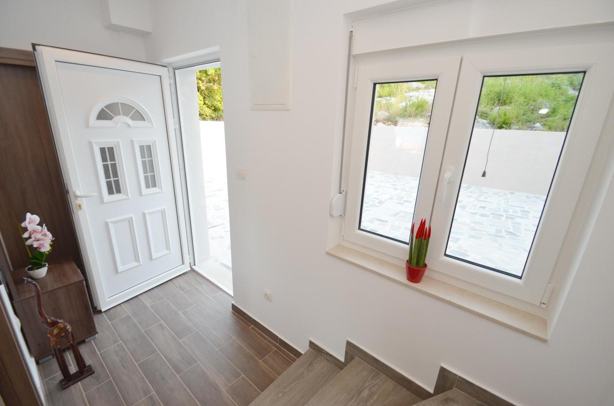 Leut Stone Residence Tivat Ruang foto