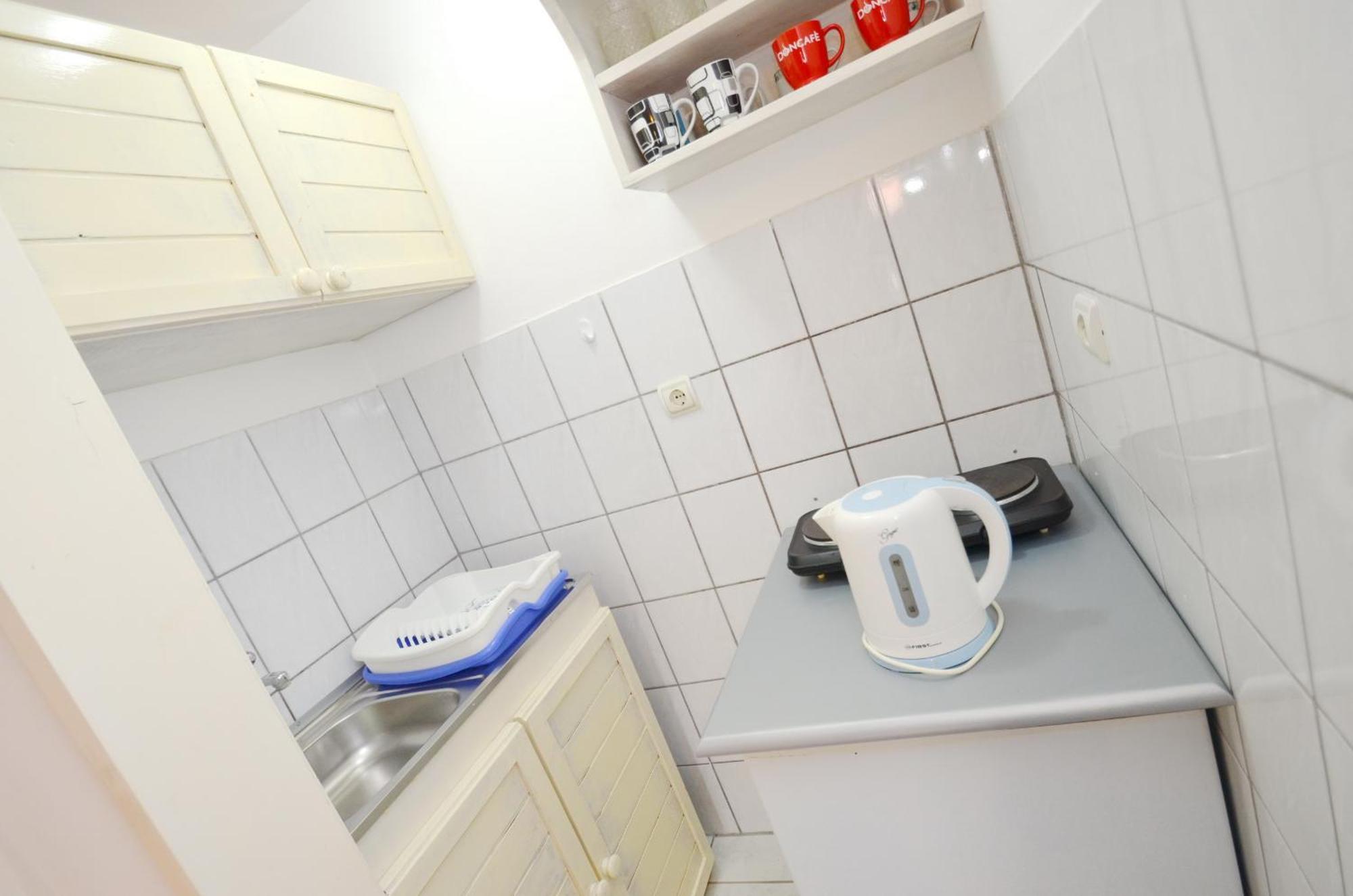 Leut Stone Residence Tivat Ruang foto